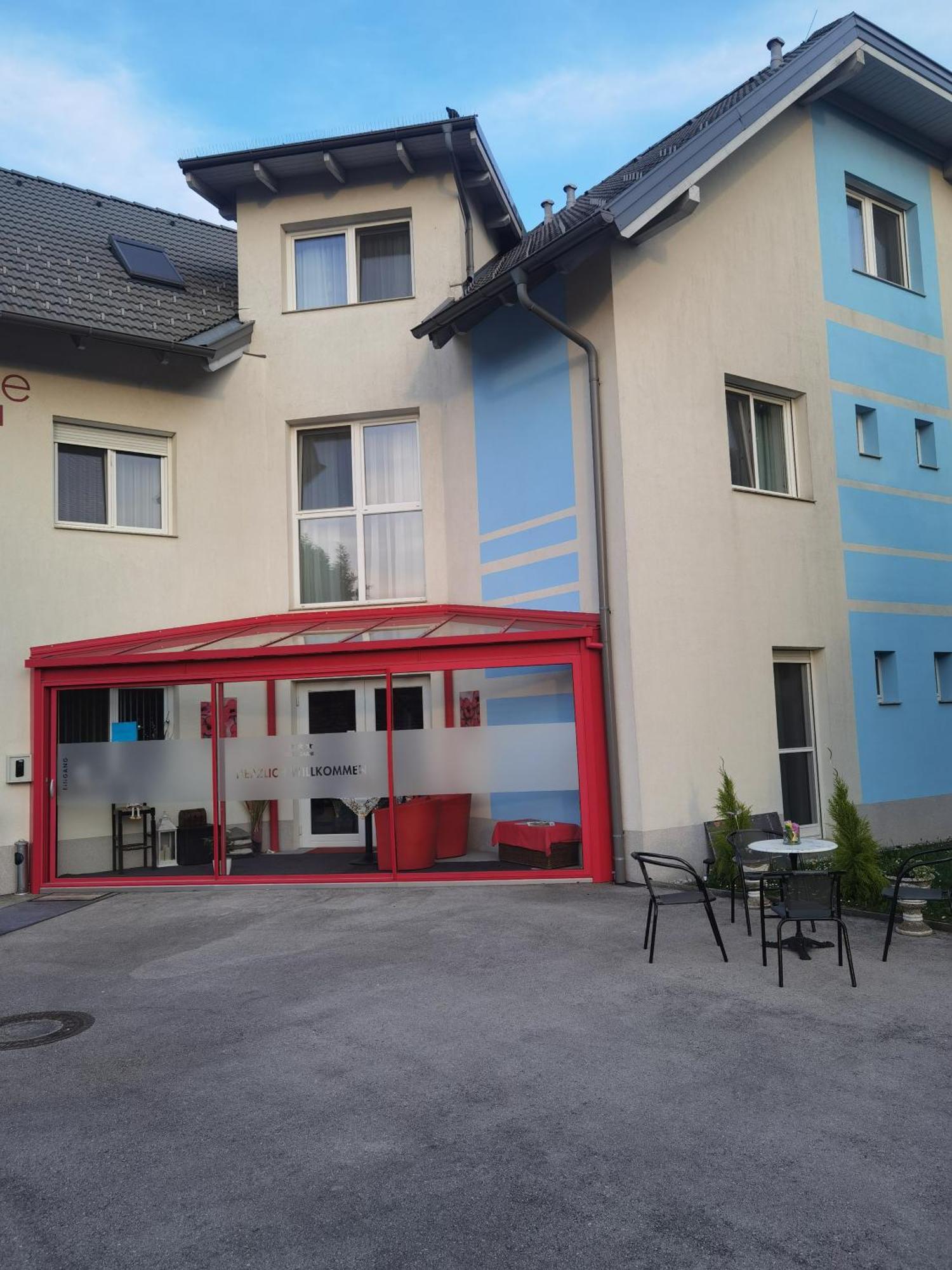 Exakt Holding Hotel Tulln An Der Donau Exterior photo